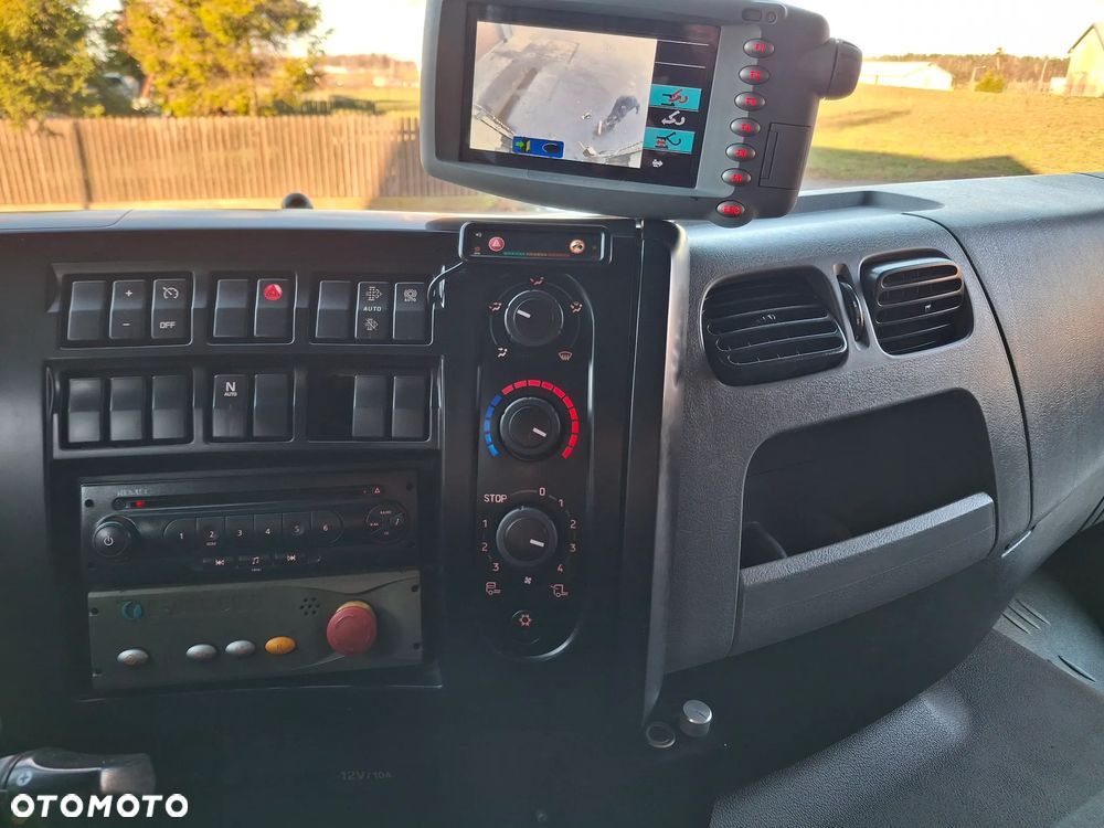 Renault D26 Śmieciarka FAUN Environnement VR5 LEV Euro 6 2014r 3 Osie Segregacja Odpady - 24