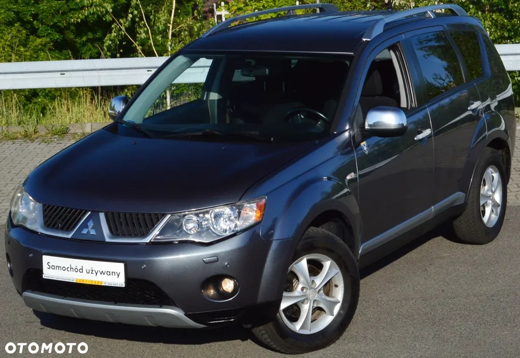 Mitsubishi Outlander - 7