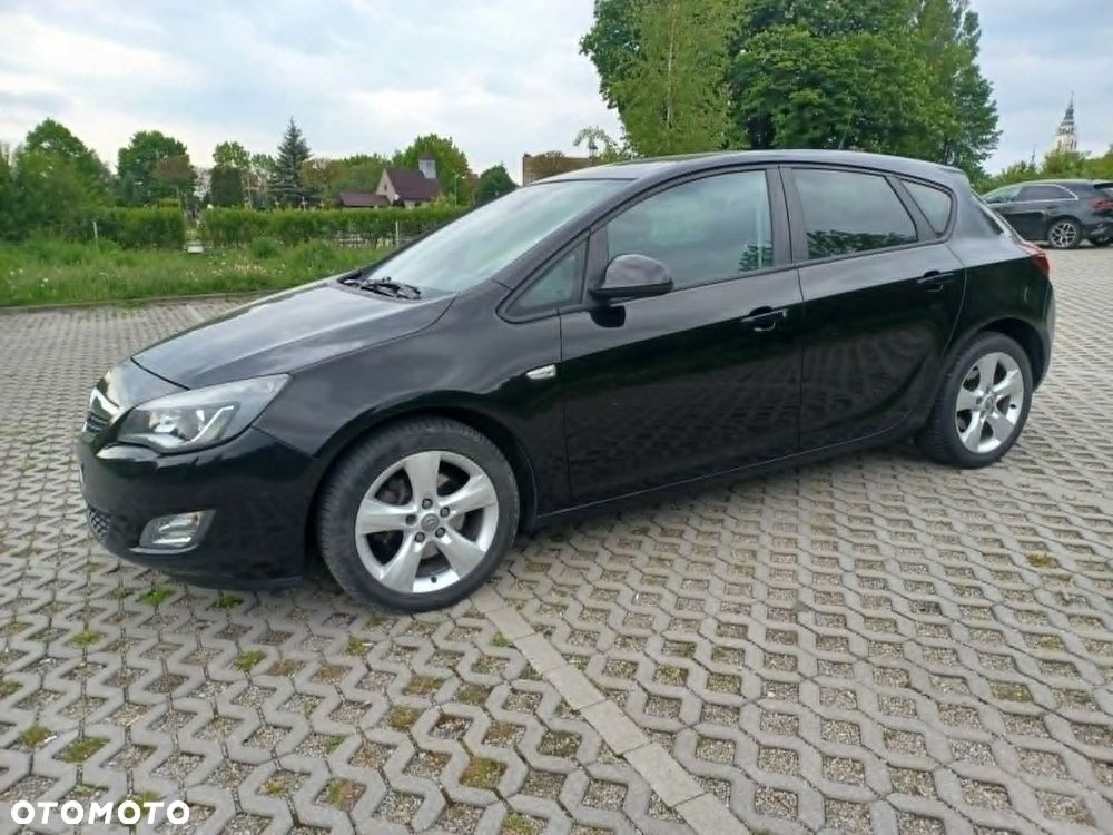 Opel Astra 1.7 CDTI DPF Innovation - 2