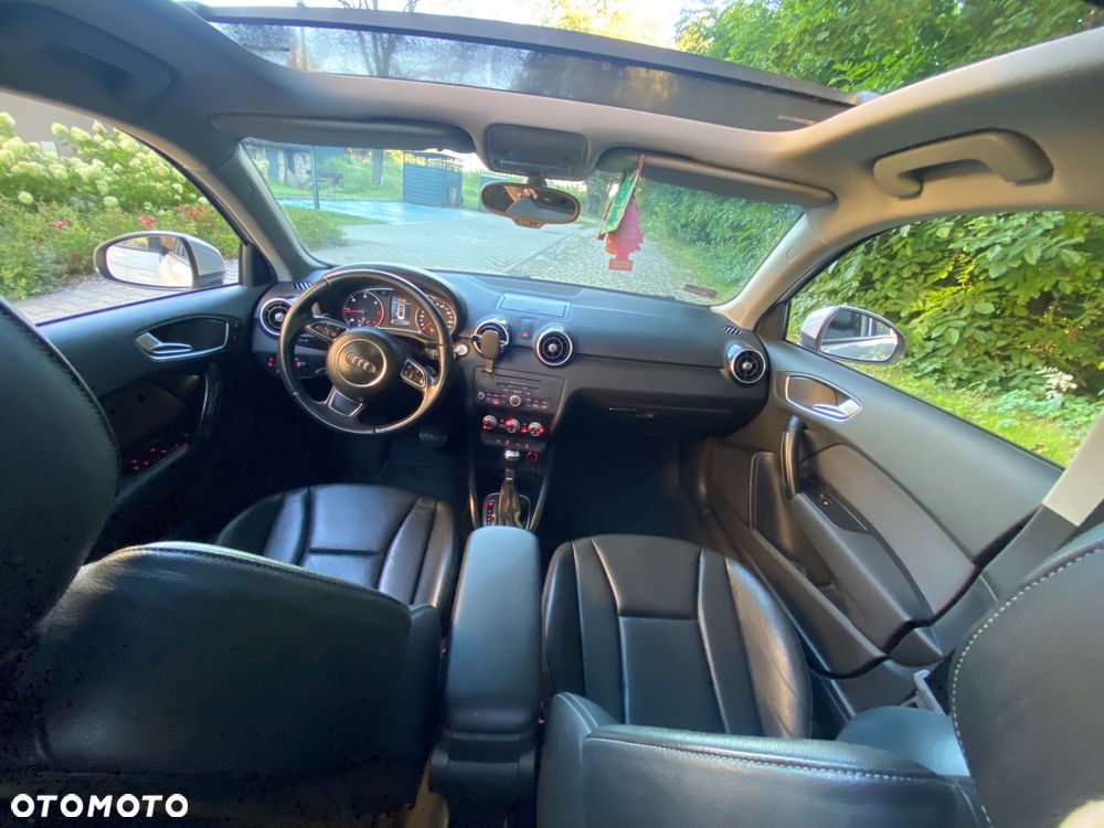 Audi A1 1.6 TDI Attraction S tronic - 16