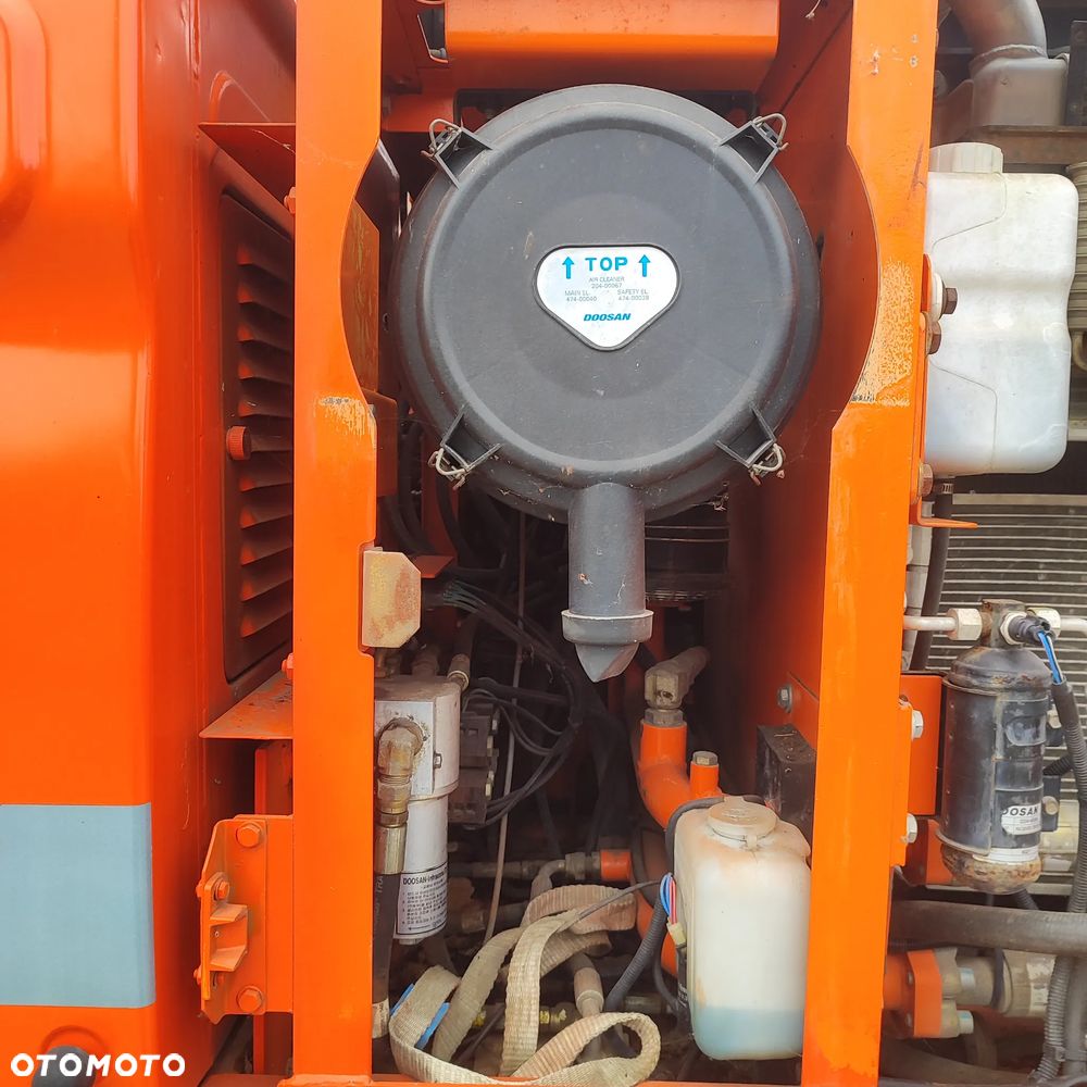 Doosan DX 140 + Akcesoria - 7