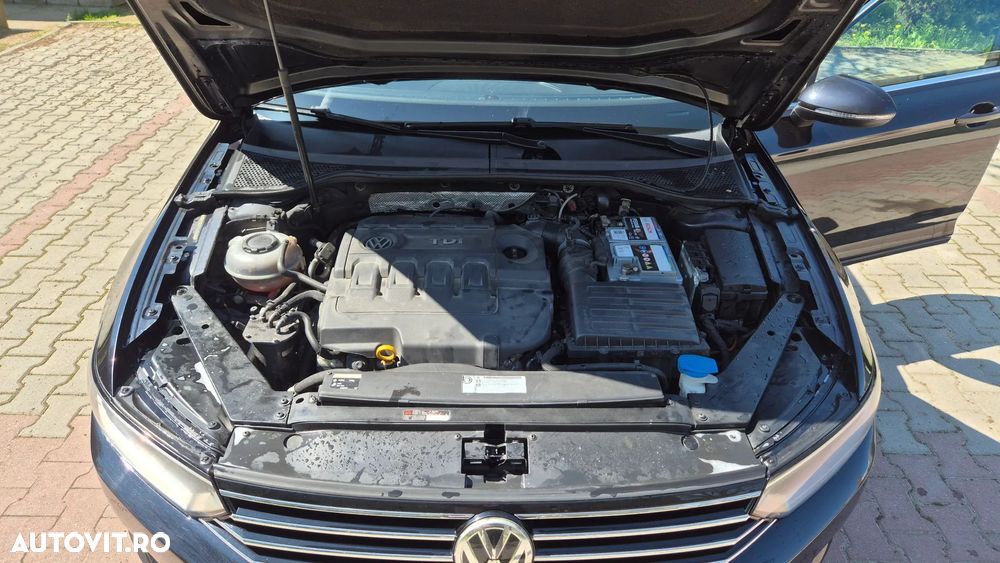 Volkswagen Passat 2.0 TDI DSG Comfortline - 7
