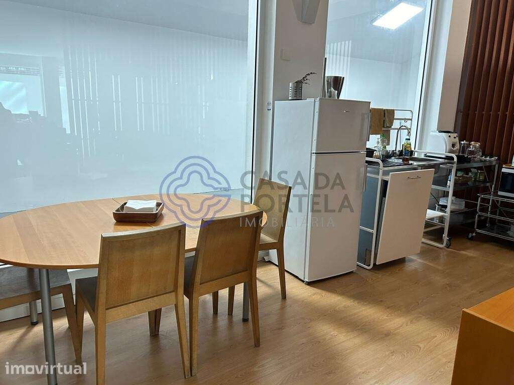 Escritório /Loja Premium nas Avenidas Novas para venda com 2 andares d - Grande imagem: 4/38