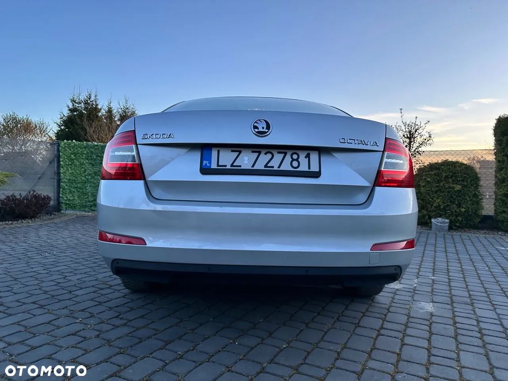 Skoda Octavia 1.6 TDI Ambition - 17