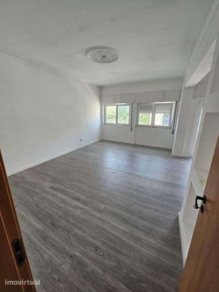 Apartamento T3 à 5 min da estação de comboios de Abrantes - Grande imagem: 5/12