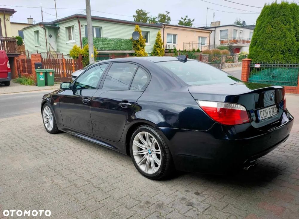 BMW Seria 5 525i - 6