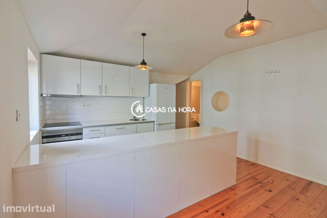 T2 Duplex | Centro do Porto | próximo Metro - Grande imagem: 3/30