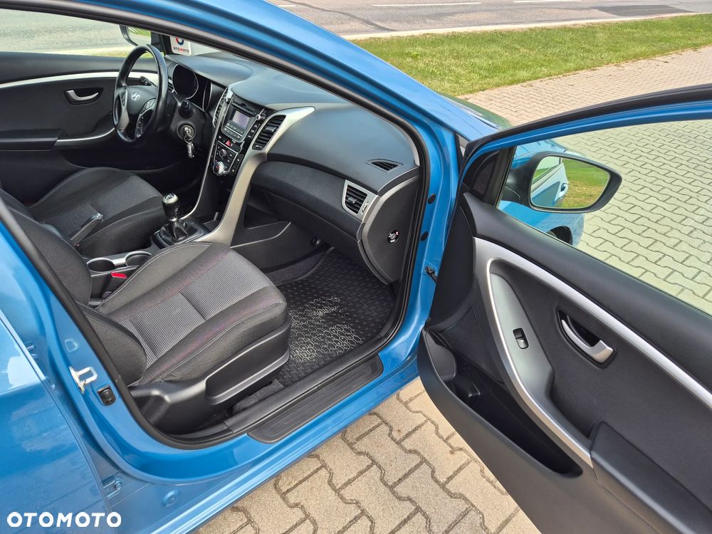 Hyundai i30 1.4 CRDi Intro Edition - 13