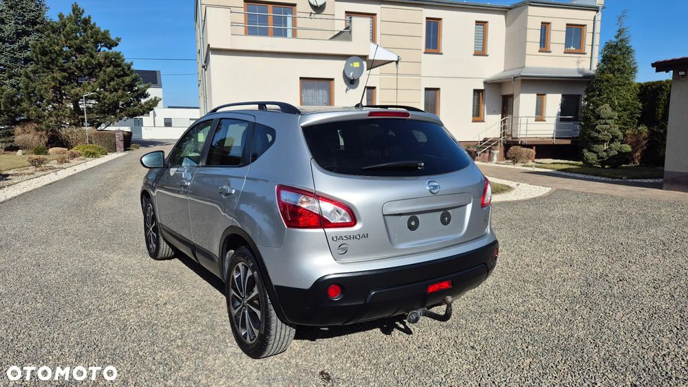 Nissan Qashqai 2.0 Tekna Premium CVT - 5
