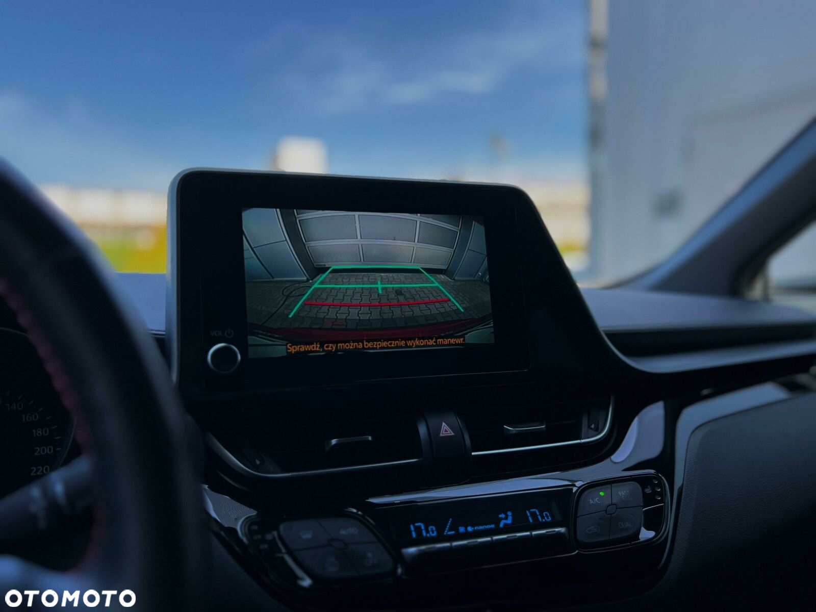 Toyota C-HR - 30