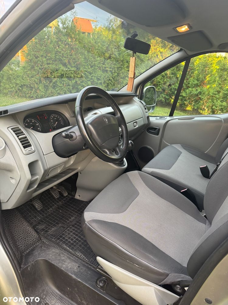 Renault Trafic - 6