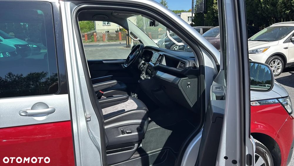 Volkswagen Multivan - 25