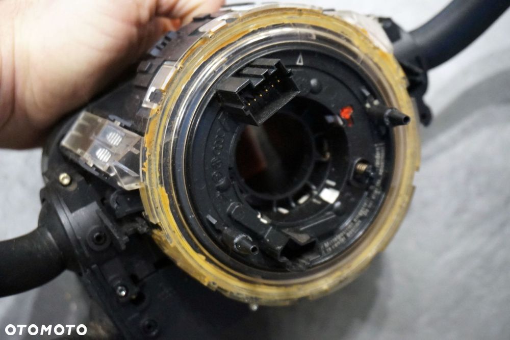 PRZEŁĄCZNIK ZESPOLONY TAŚMA AIRBAG A4 B6 8E0953549N 8E0953541C 4E0953503B 4E0953521 AUDI 2000-2006 - 8
