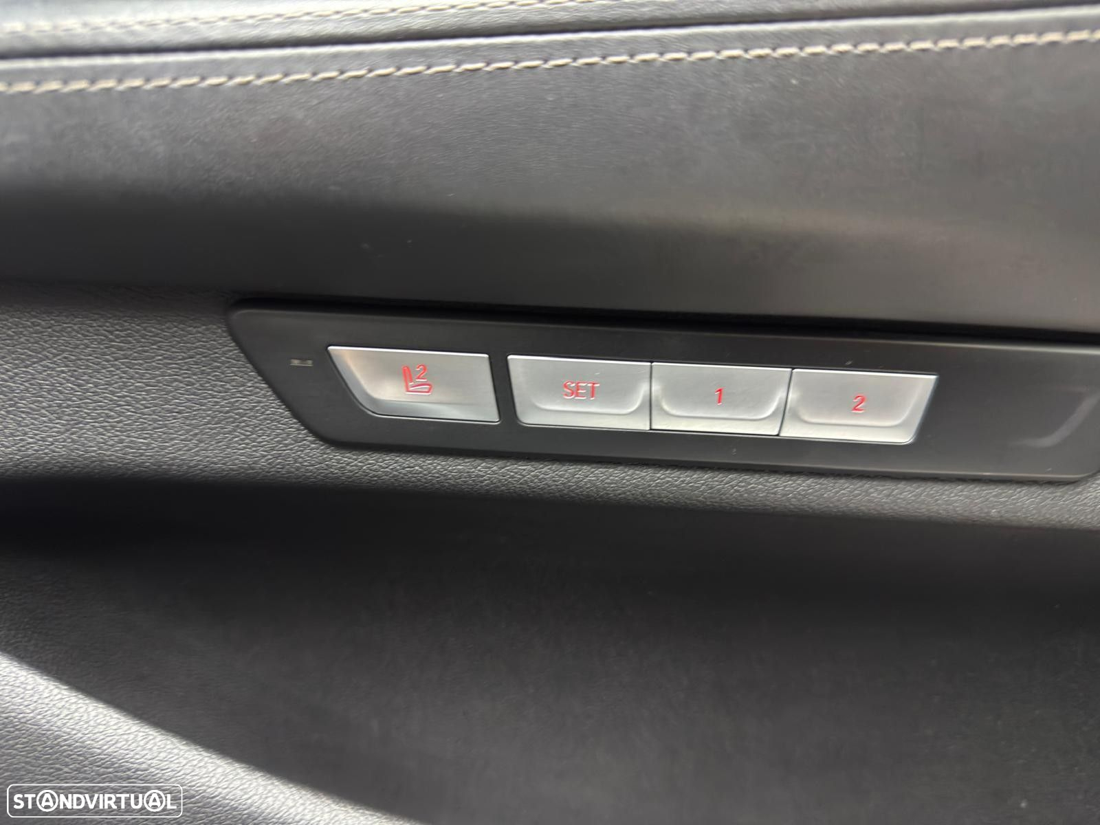 BMW 740 d xDrive Pack M - 38