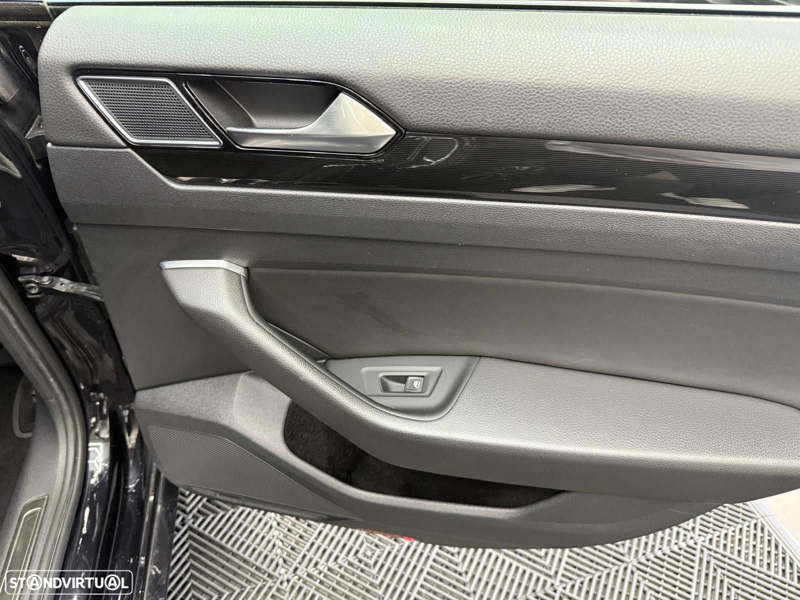 VW Arteon 2.0 TDI Elegance DSG - 38