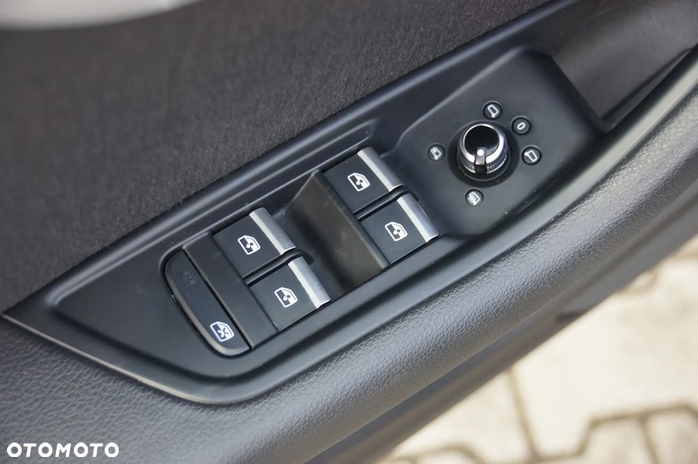 Audi A4 Avant 2.0 TDI clean diesel Quattro - 28