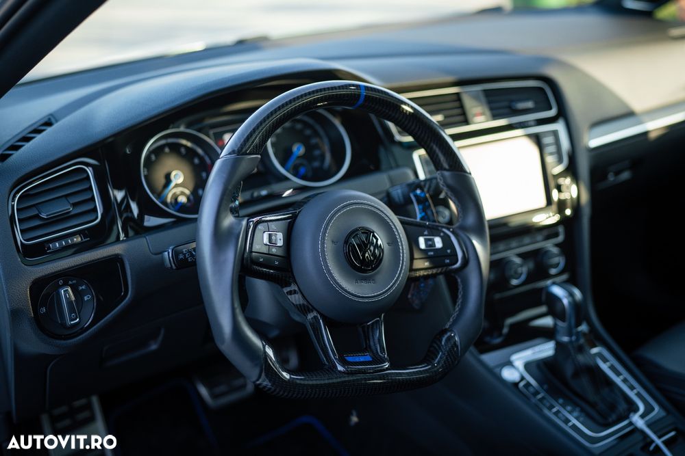 Volkswagen Golf 2.0 TSI DSG R - 9