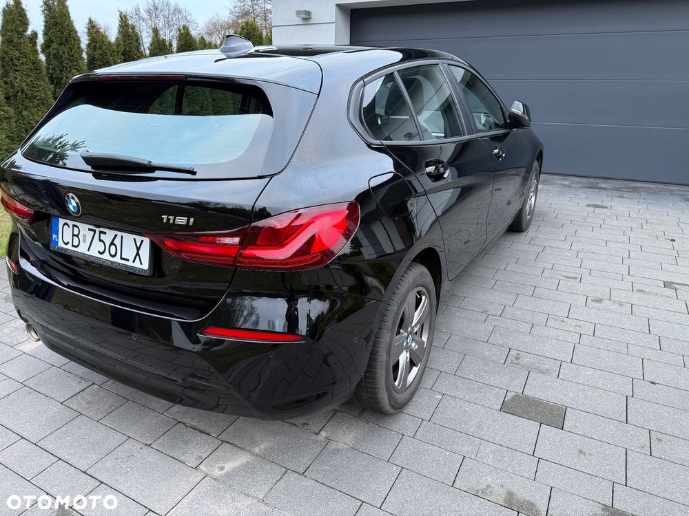 BMW Seria 1 118i - 5