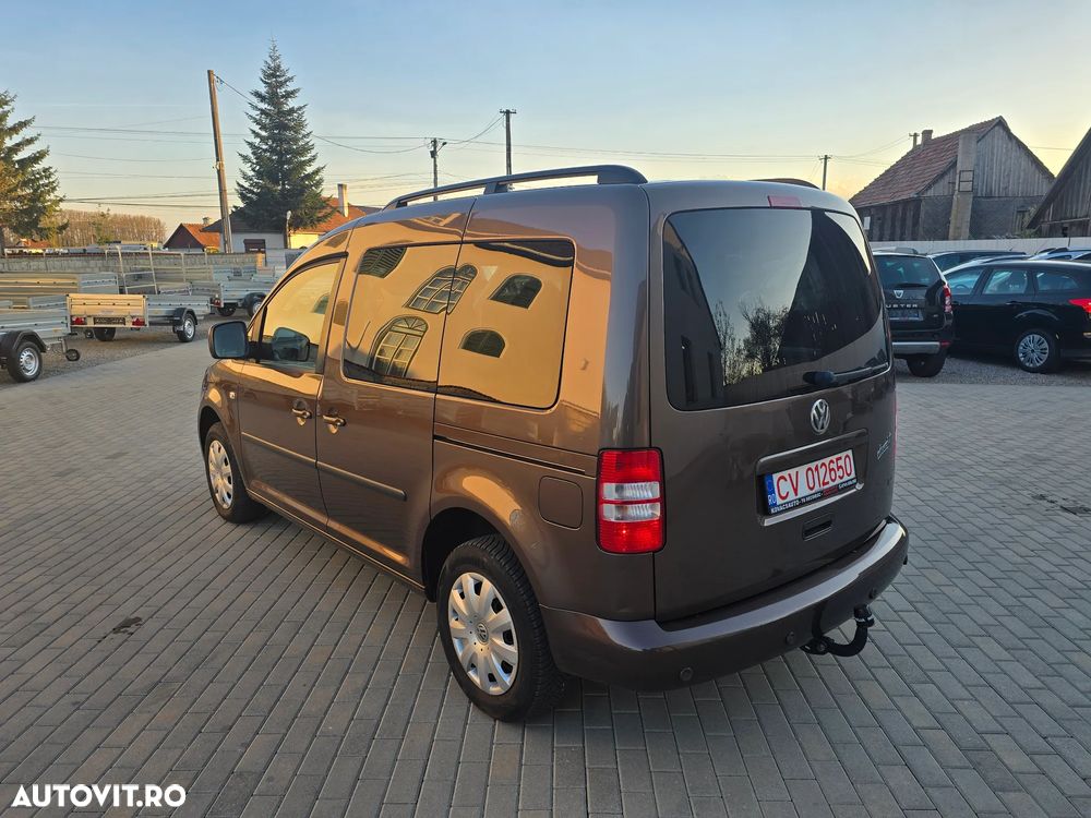 Volkswagen Caddy 1.6 (7-Si.) Edition 30 - 4