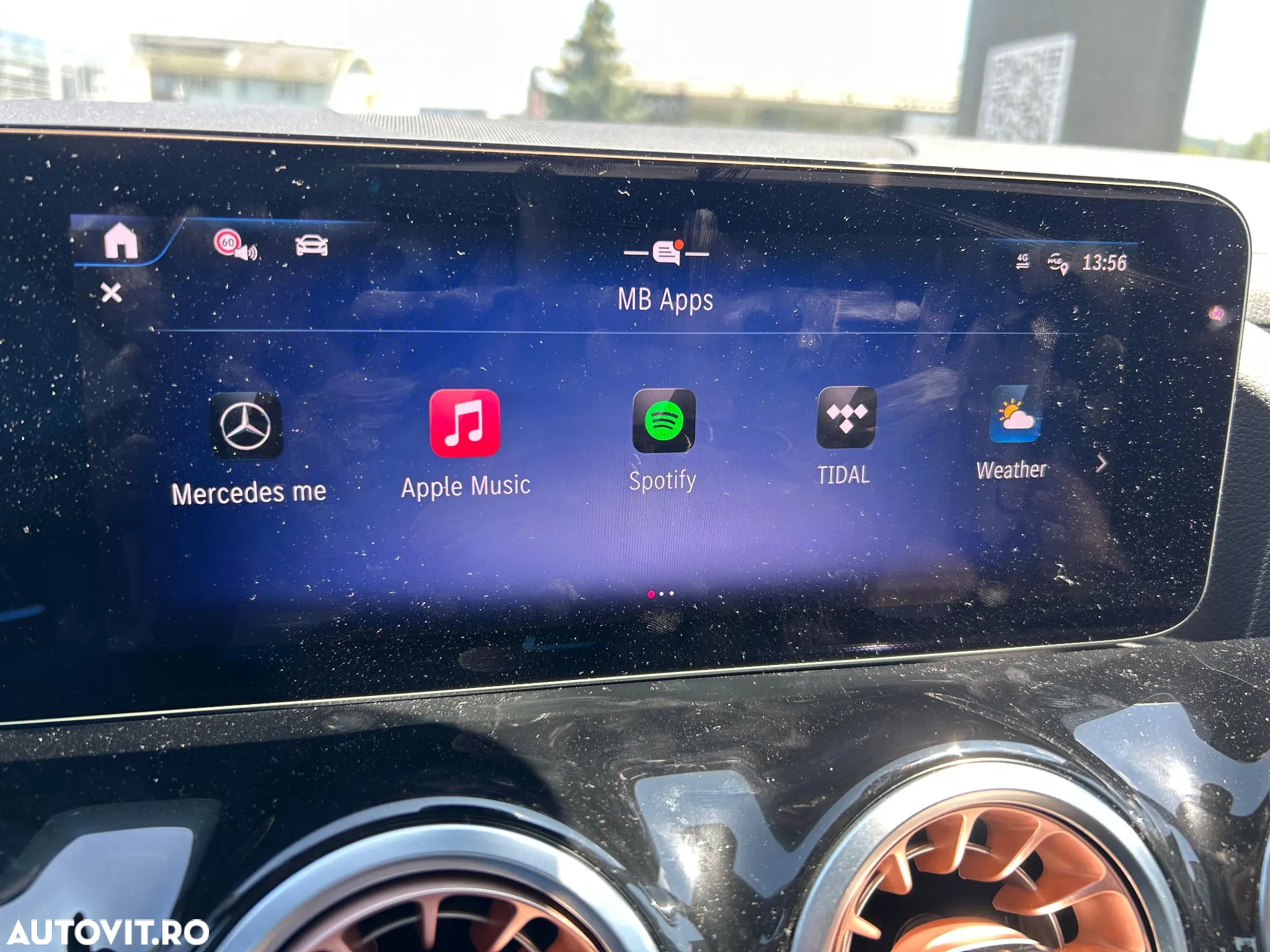 Mercedes-Benz EQA 300 4MATIC - 32