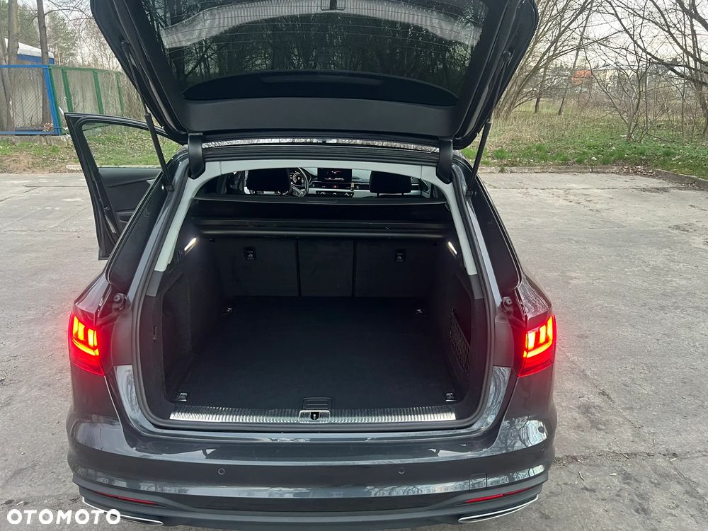 Audi A4 Avant 40 TDI S tronic - 9