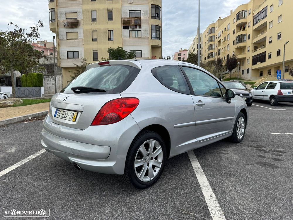 Peugeot 207 1.6 HDi Sport - 4