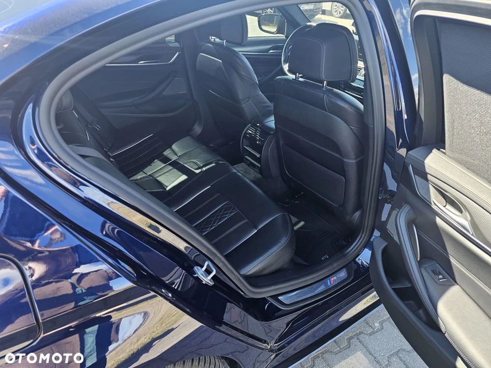 BMW Seria 5 M550i xDrive sport - 5