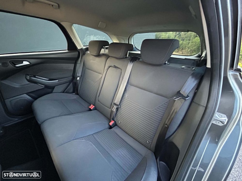 Ford Focus SW 1.5 TDCi Titanium - 9