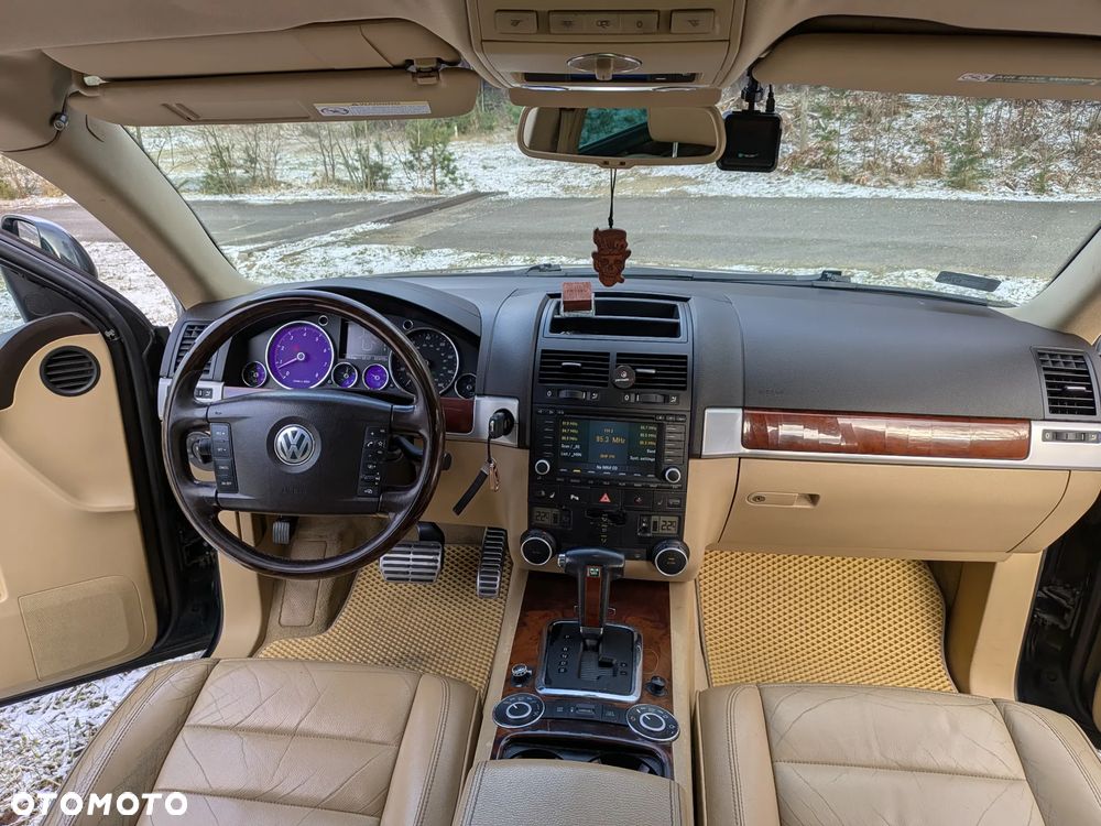 Volkswagen Touareg 3.2 V6 Automatik - 17