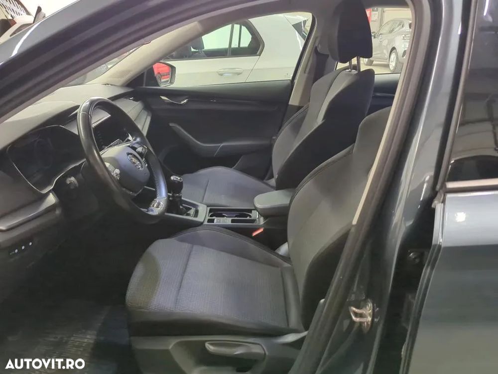 Skoda Octavia 2.0 TDI Ambition - 6