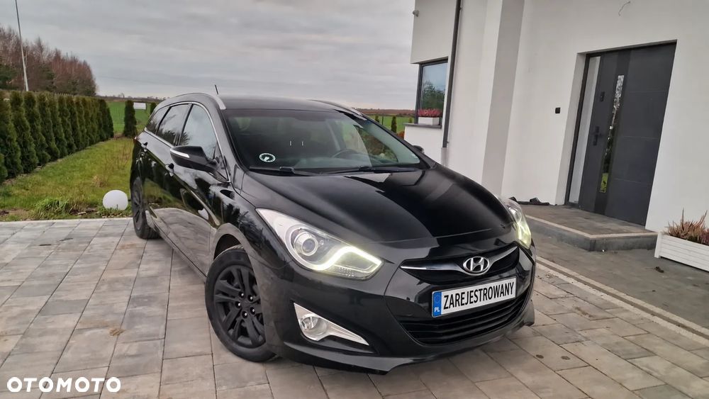 Hyundai i40 Kombi blue 1.7 CRDi Style - 1