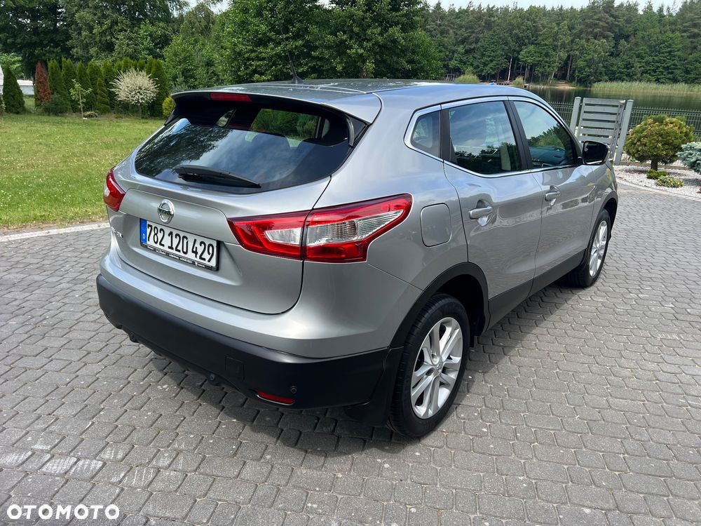 Nissan Qashqai - 4