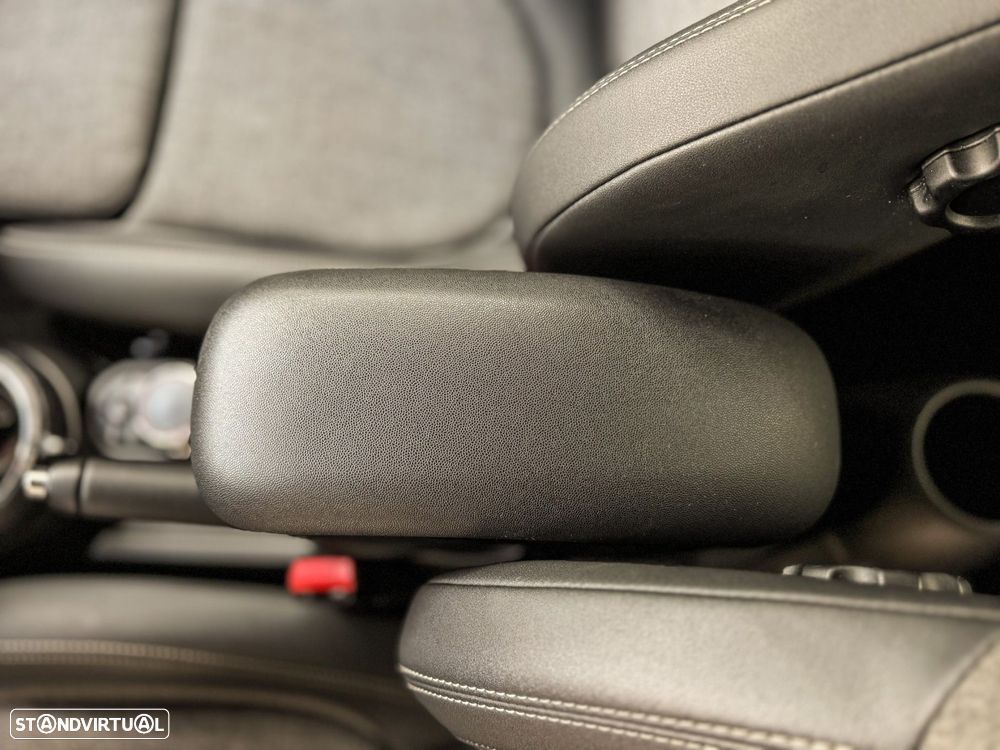 MINI 3 Portas Cooper S Auto - 30