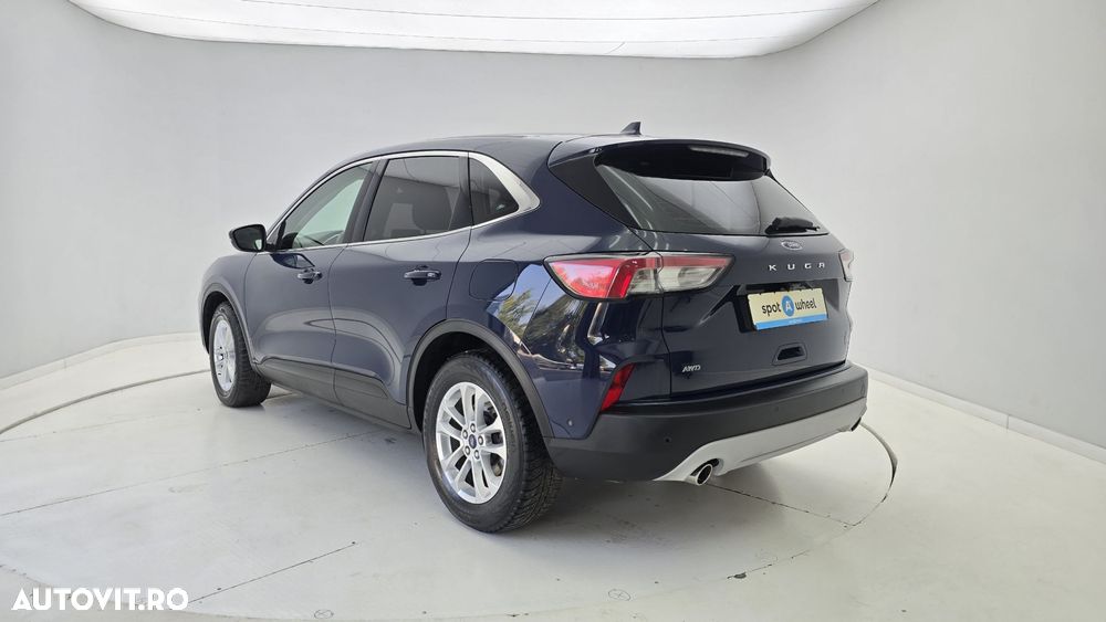 Ford Kuga - 8
