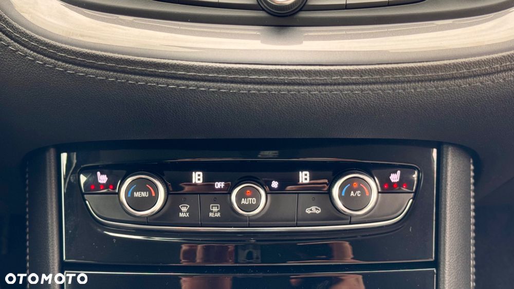Opel Grandland X 1.2 Start/Stop Automatik Business INNOVATION - 12