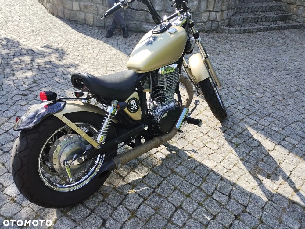 Suzuki Savage - 8