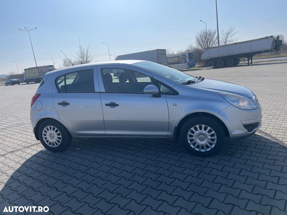 Opel Corsa Standard - 5