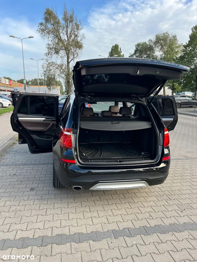 BMW X3 xDrive20d xLine - 13