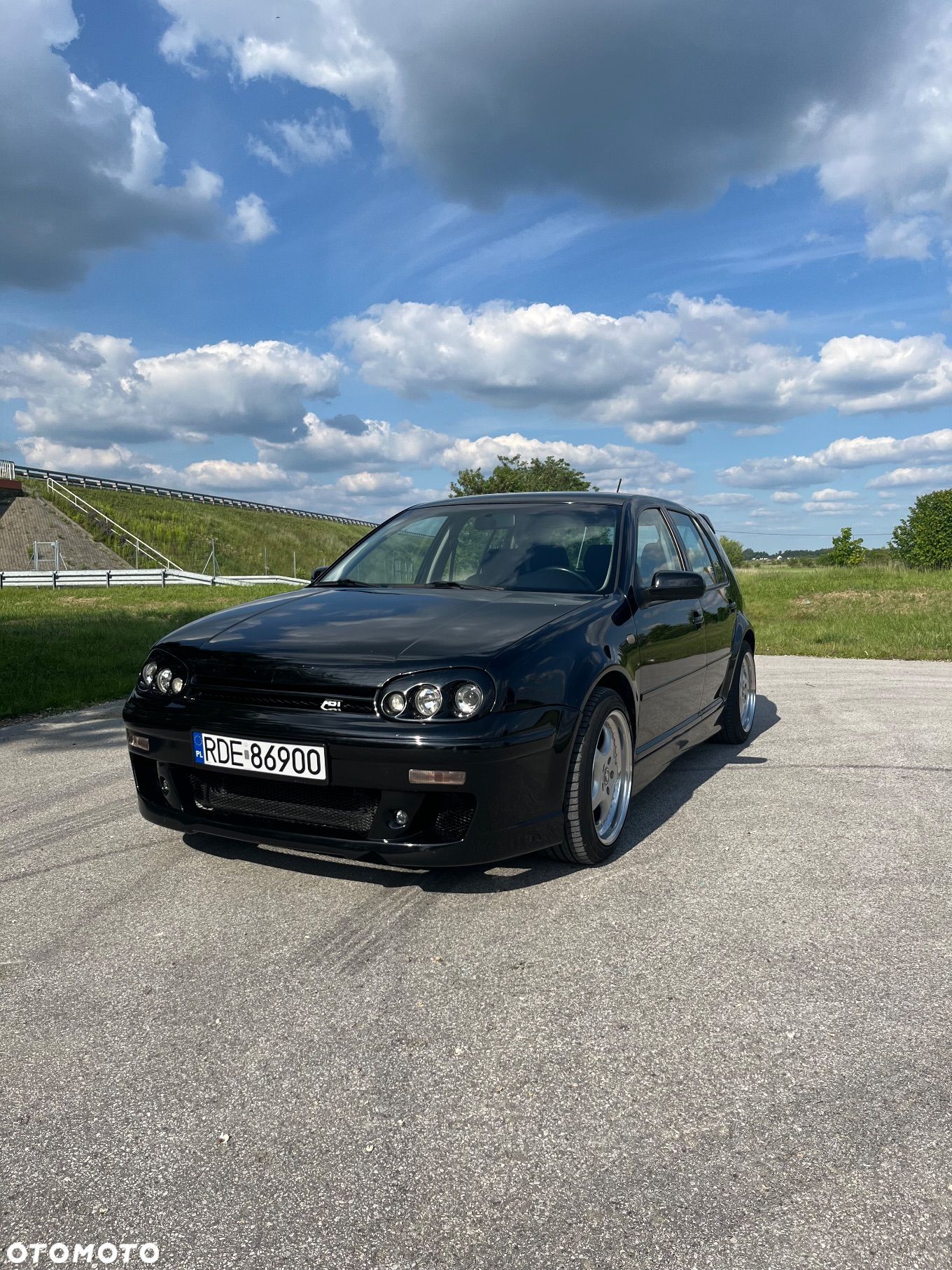 Volkswagen Golf IV 1.8 20V Turbo GTI - 1