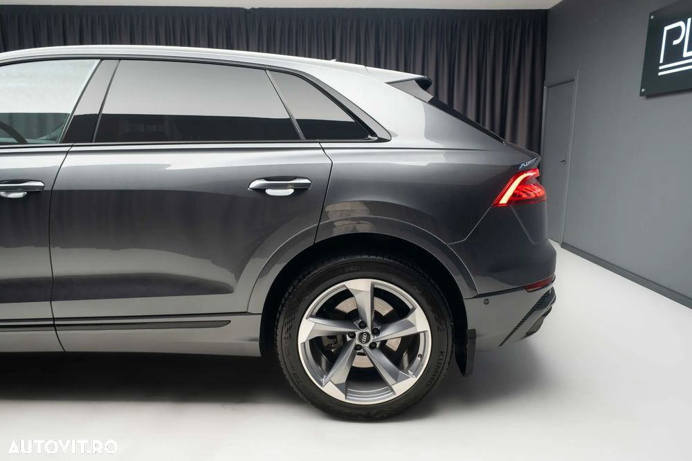 Audi Q8 - 9