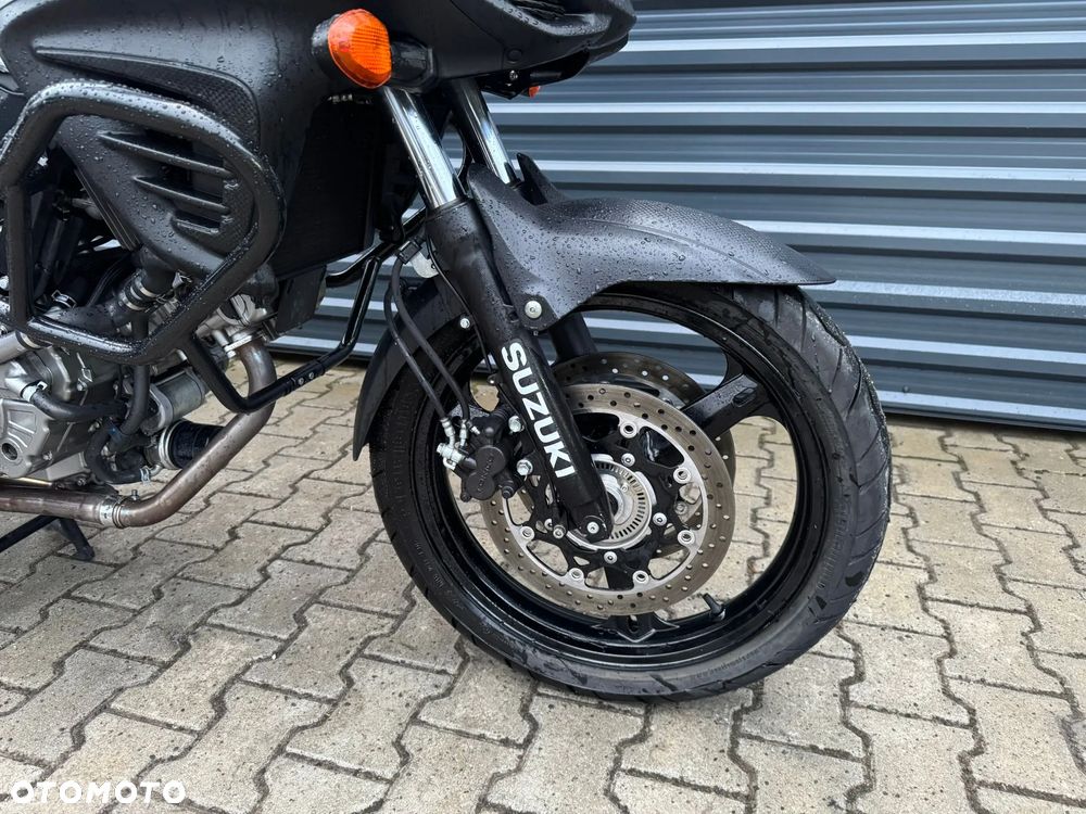 Suzuki DL - 19