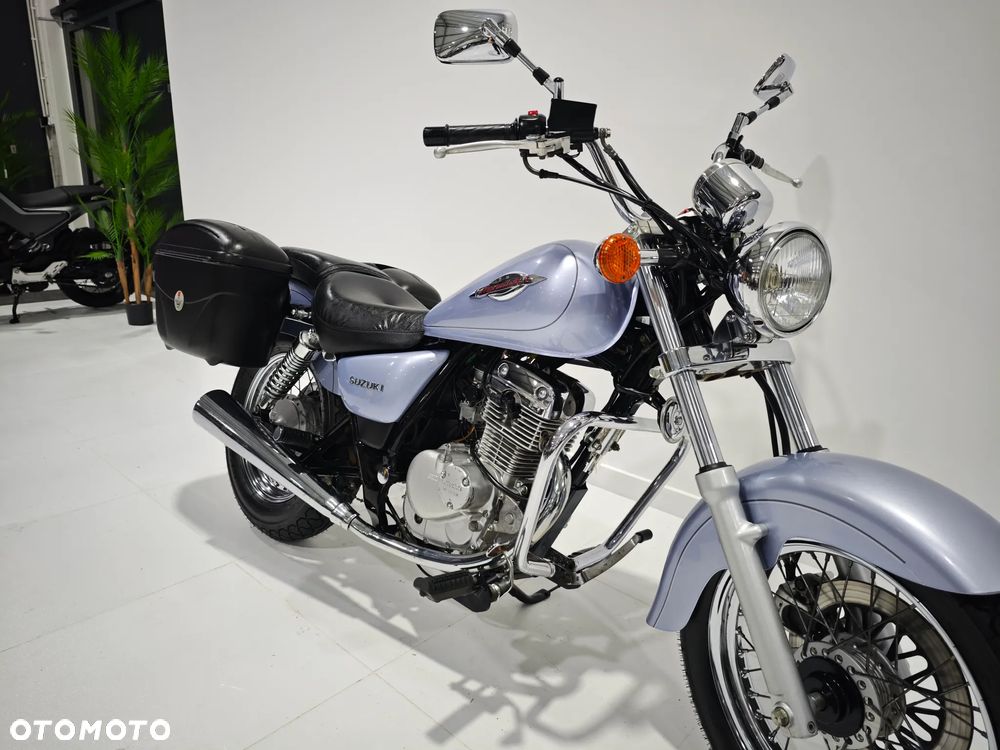 Suzuki Marauder - 11