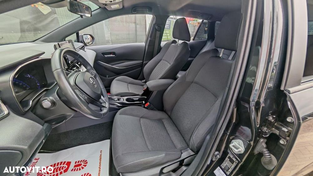 Toyota Corolla 1.8 Hybrid Comfort - 11