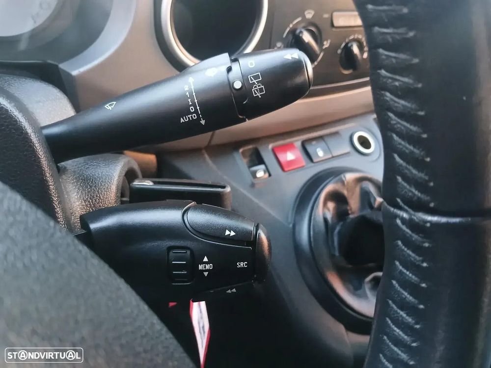 Citroën Berlingo 1.6 BlueHDi XTR - 26