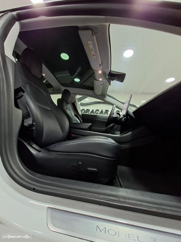 Tesla Model 3 Standard Range Plus RWD - 11