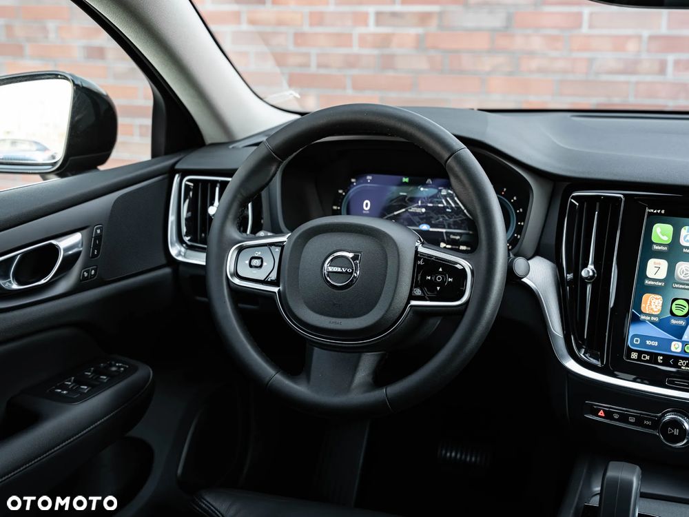 Volvo S60 B4 B DKG Plus Dark - 33