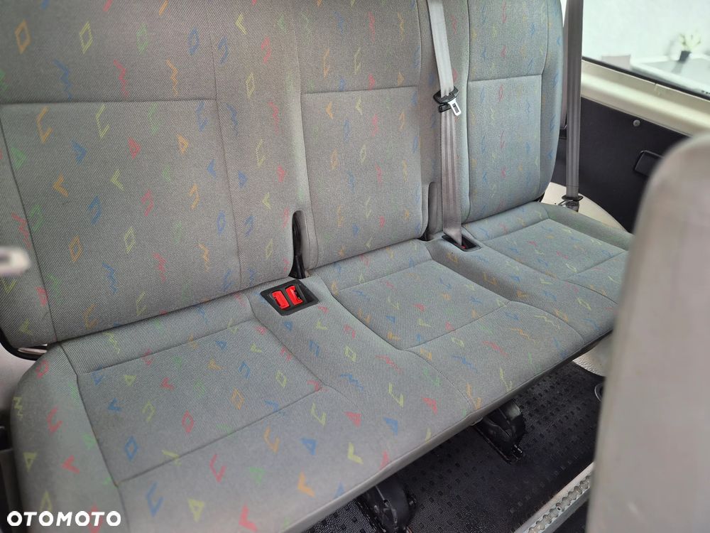 Volkswagen Transporter Volksbus - 16