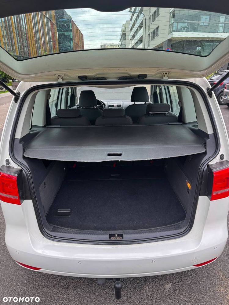 Volkswagen Touran 1.6 TDI DPF Comfortline - 15