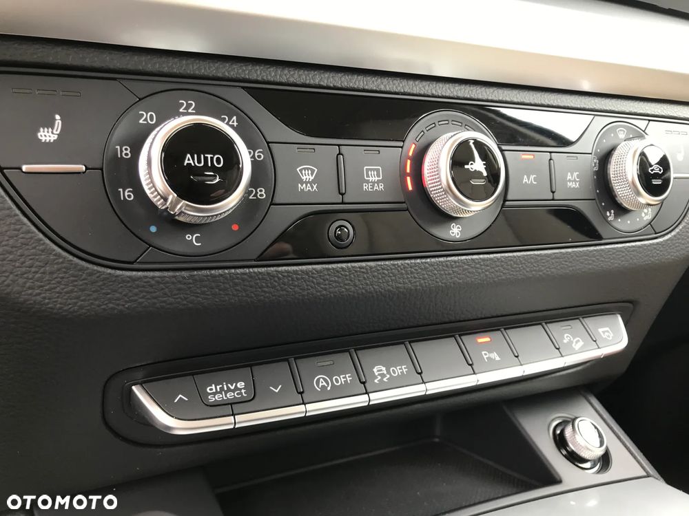 Audi Q5 2.0 TFSI Quattro Design S tronic - 35