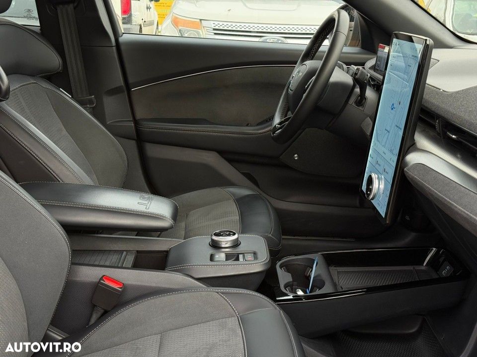 Ford Mustang Mach-E AWD 358 kW GT - 17